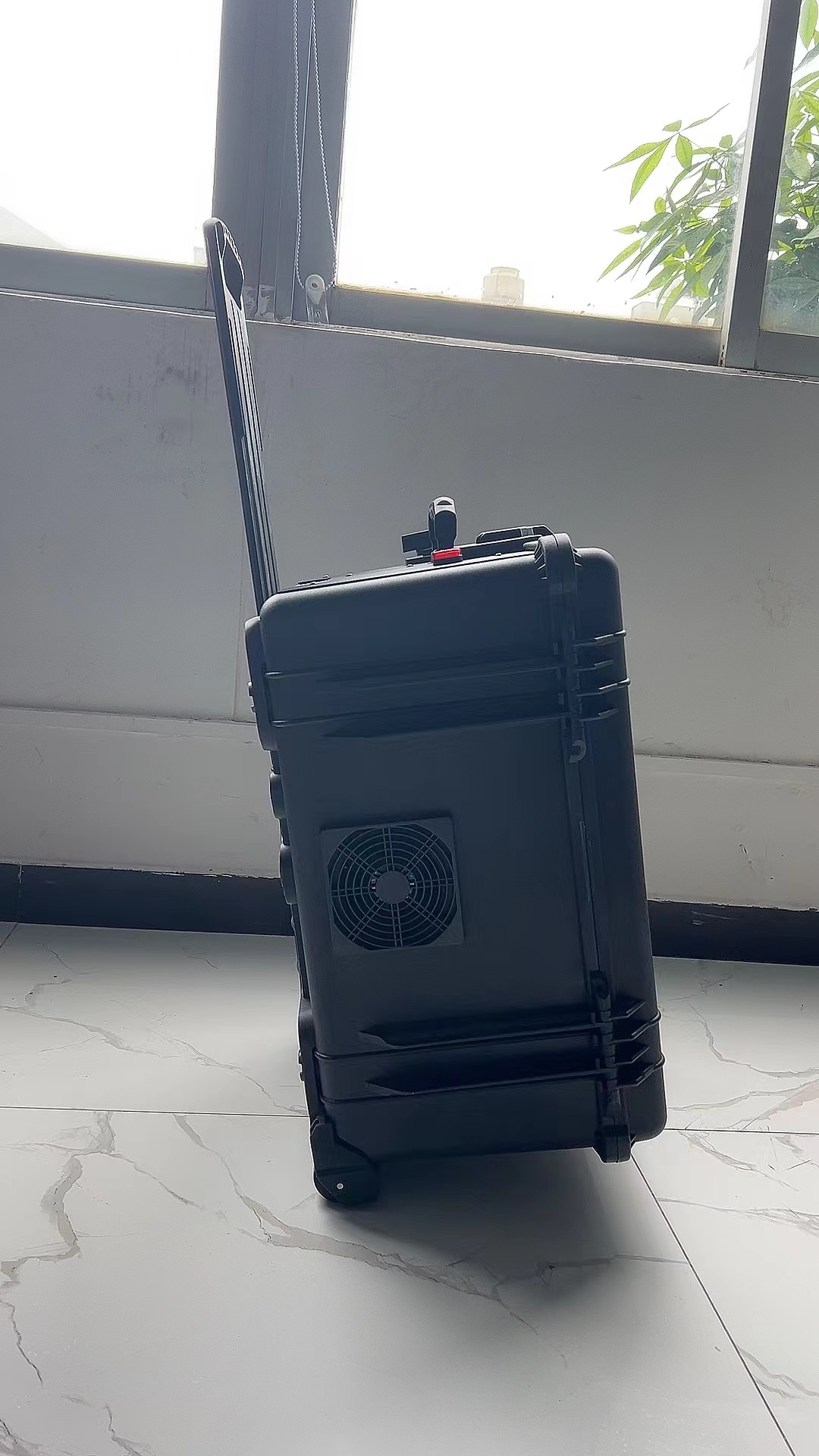 盂县手拉箱型移动通信干扰器